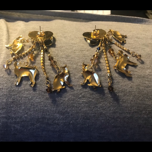 NO LONGER AVAILABLE BUT WONT LET ME DELETE THE LISTING. - Picture 5 of 8